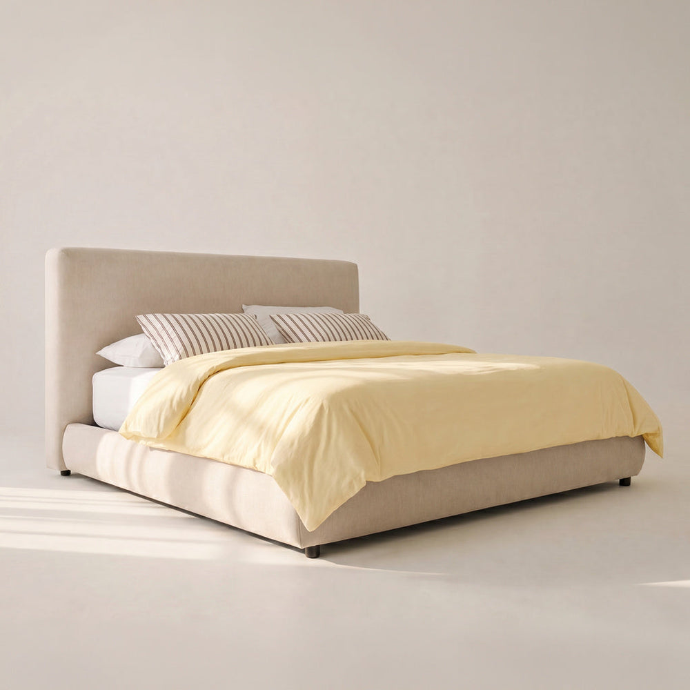 Cama con almacenamiento Dream con cabecera alta, Queen, café con leche