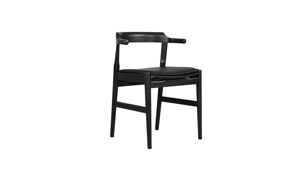 Silla de comedor Tuck In con cojín negro, fresno negro