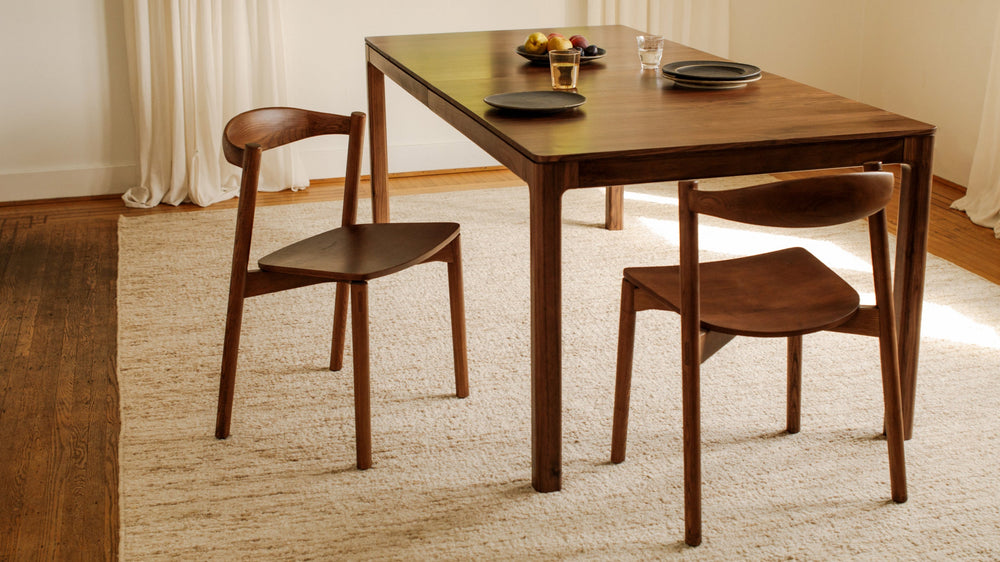 Silla de comedor Haven (juego de dos), nogal teñido