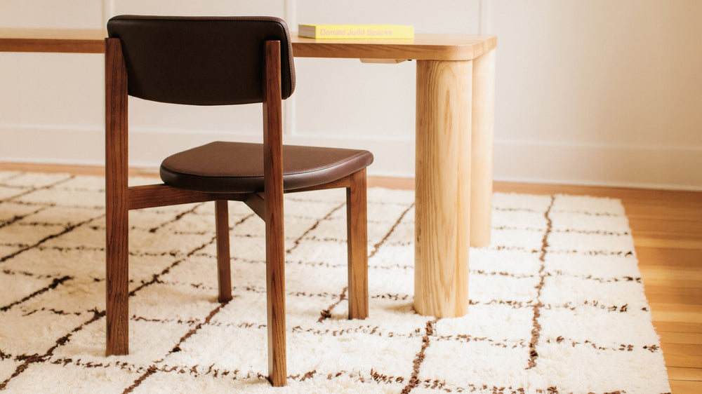 Silla de comedor Frame, nogal, cacao