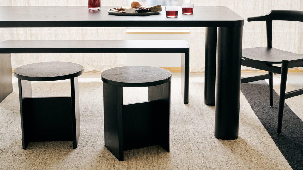Taburete Field, Roble negro