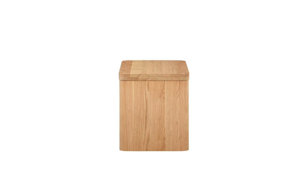 Mesa auxiliar Form, roble