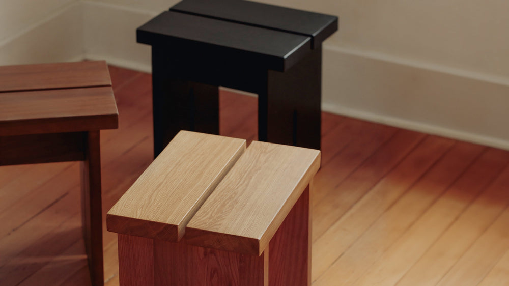Taburete Plane, roble
