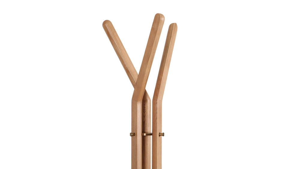 Perchero Unwind, roble teñido