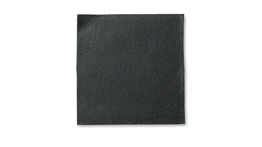 Silla de comedor Dine In (juego de dos), roble/cuero negro