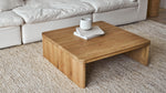 Mesa de centro Form, cuadrada, roble