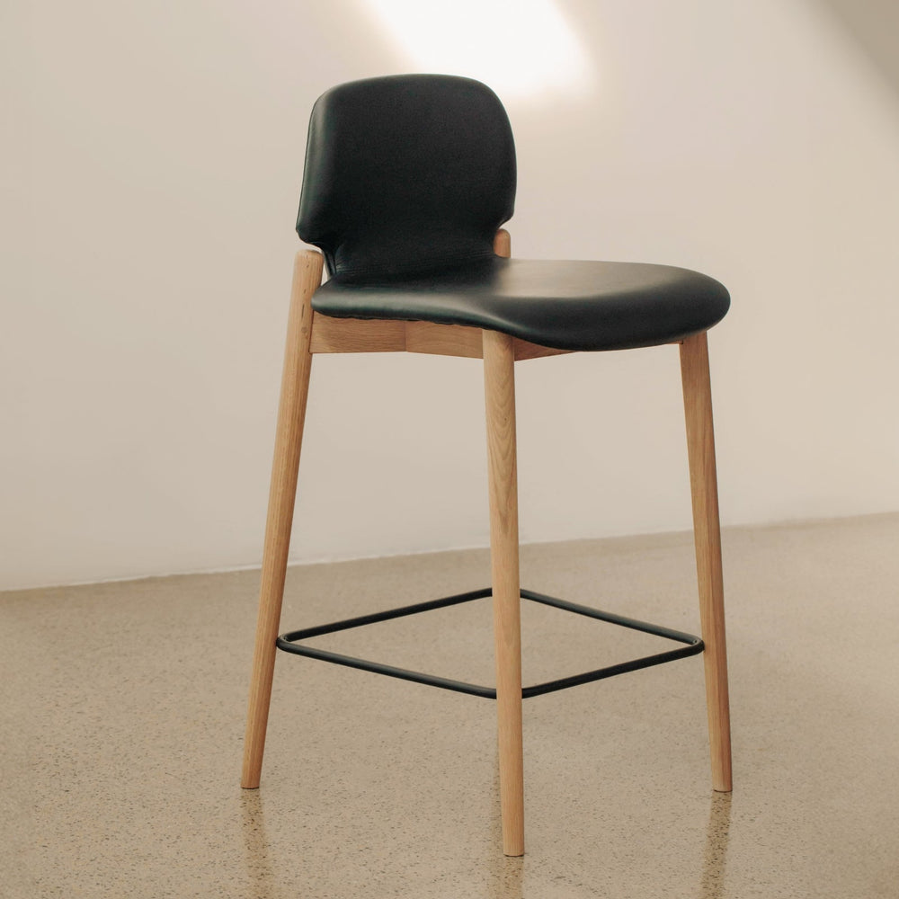 Taburete de mostrador Dine In, roble/piel negra