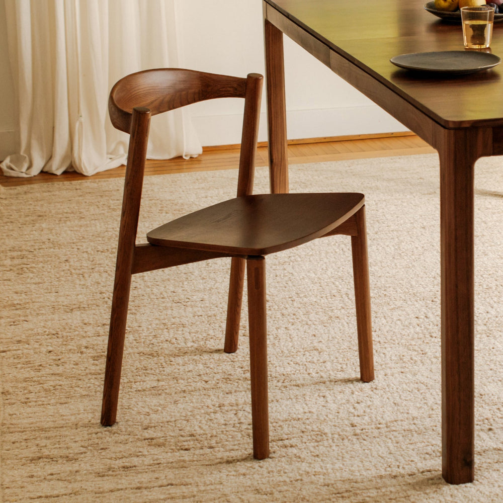 Silla de comedor Haven (juego de dos), nogal teñido
