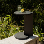 By Your Side Mesa para exterior, metal negro