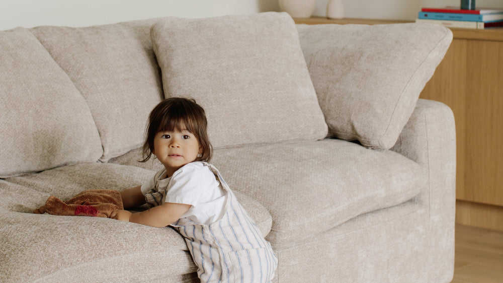 Movie Night™ Sofá modular de 2 piezas, grande, champán