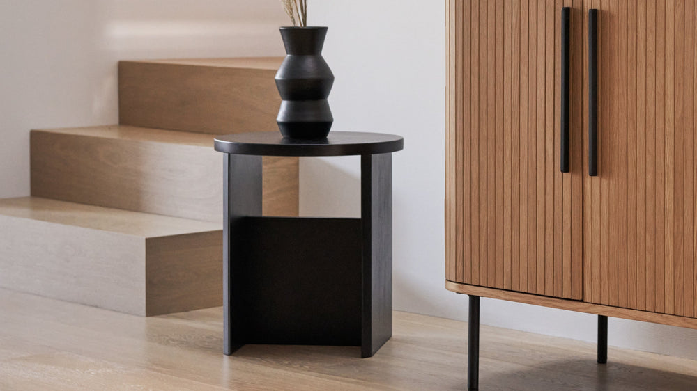 Taburete Field, Roble negro
